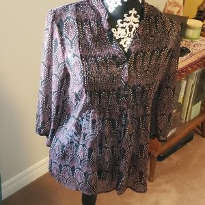 Art deco pattern blouse